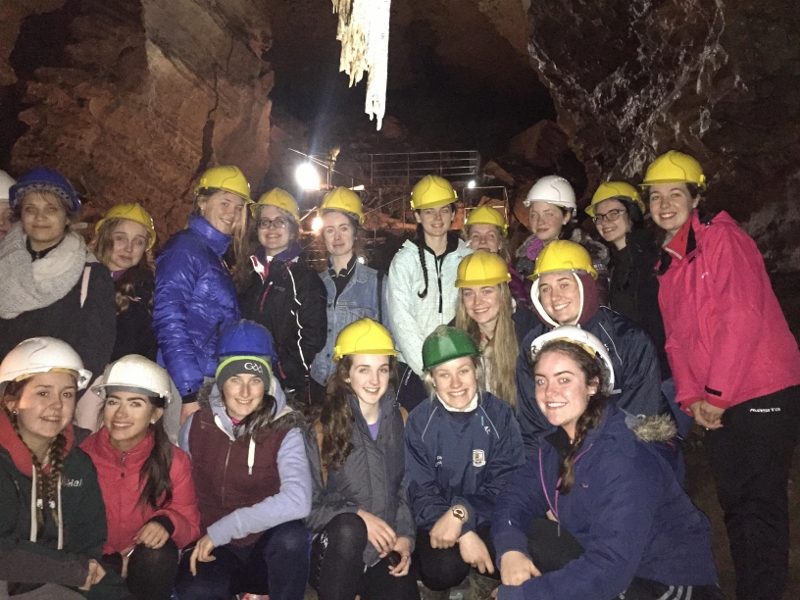 The students during their tour of Doolin cave with the Great Stalactite in the background.